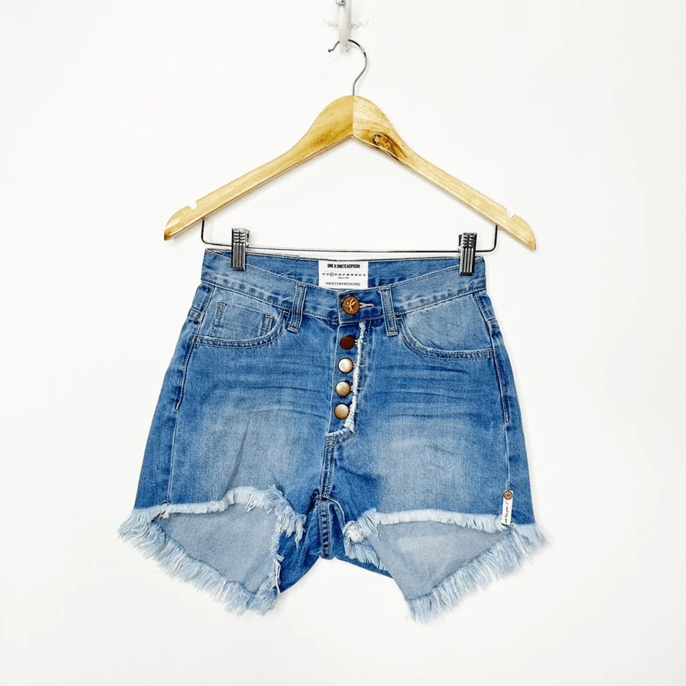 ONETEASPOON X FREE PEOPLE High Rise Bonita Raw Hem Denim Shorts button fly 24